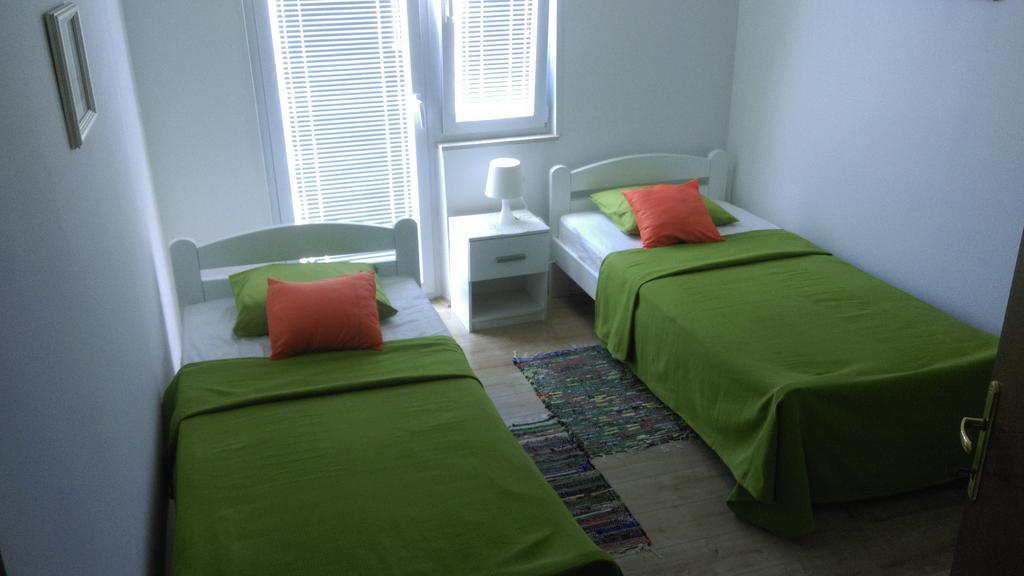 Holiday Home Rudelic Lukovo Šugarje Εξωτερικό φωτογραφία