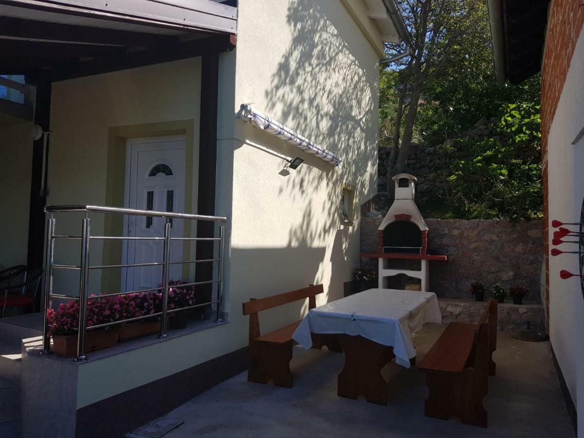 Holiday Home Rudelic Lukovo Šugarje Εξωτερικό φωτογραφία